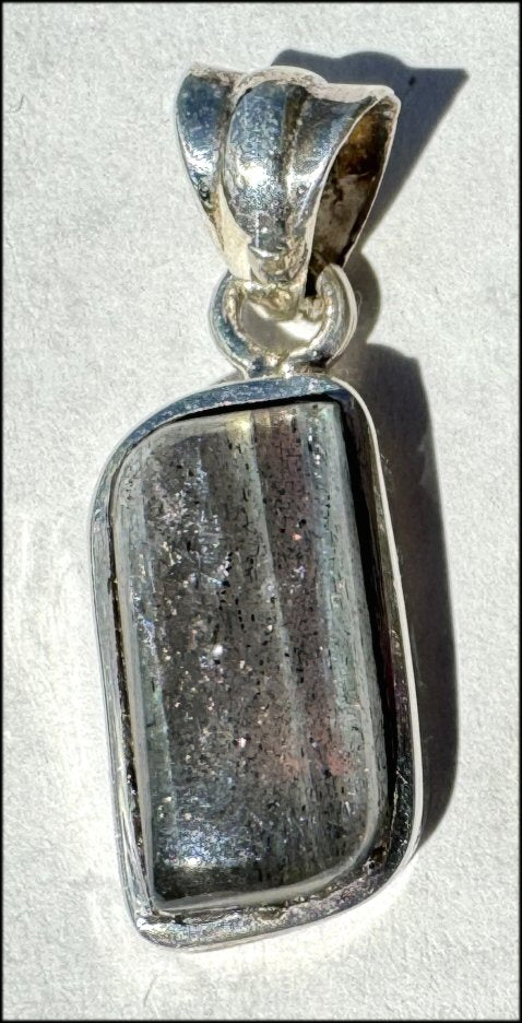 ~Flashy~ Sterling Silver and LABRADORITE Crystal Pendant - with Synergy 10+ years