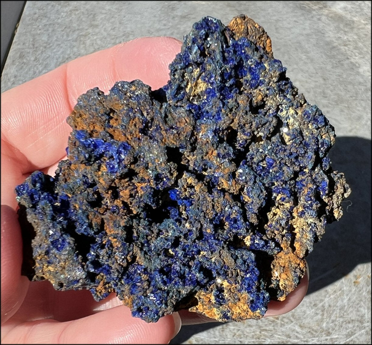 Sparkly AZURITE Crystal Specimen - Divination, Ease anxiety