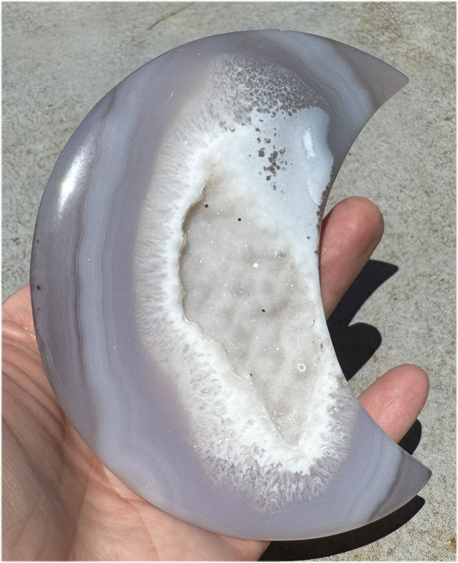 Lg. Agate Geode CRESCENT MOON with Druzy lined VUG, Dendritic inclusions