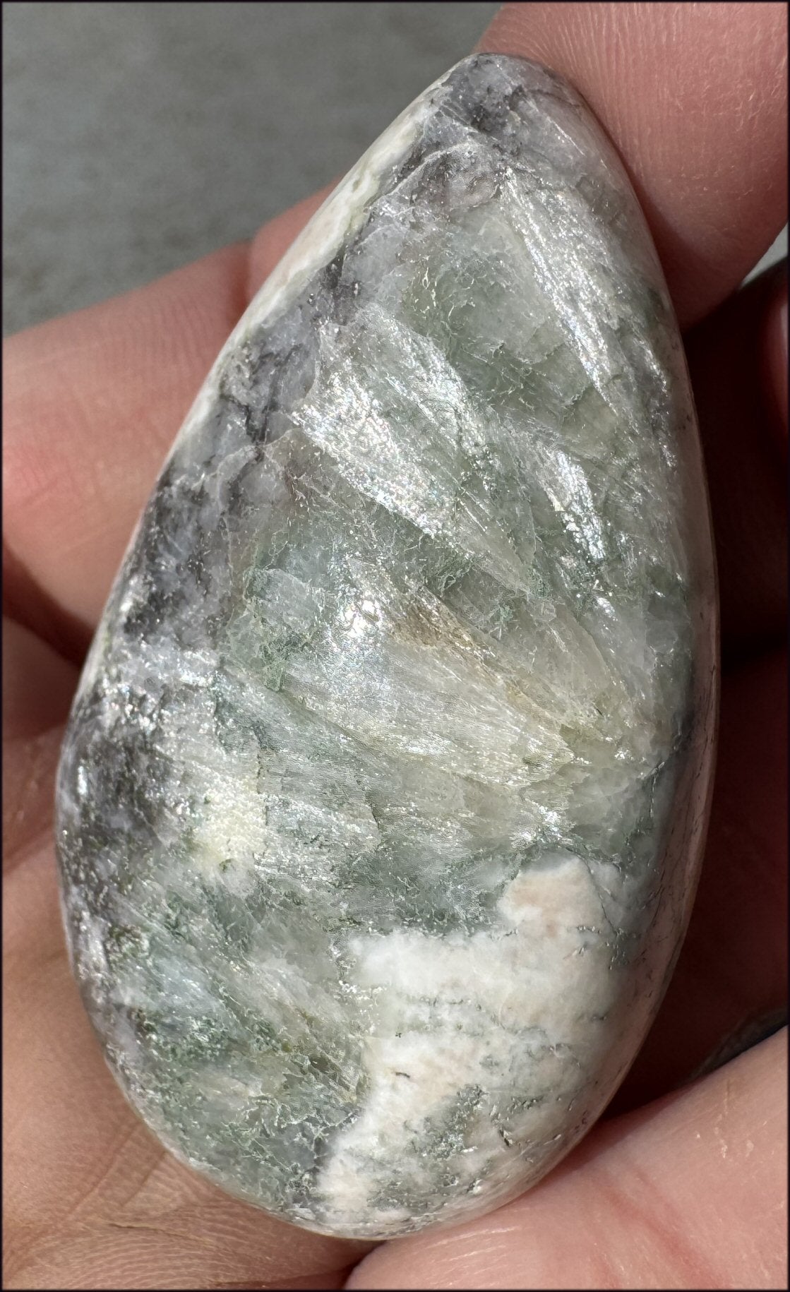 Celadonite Pocket / Palm Stone - Connect with Nature Beings, Heart Chakra