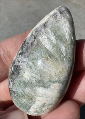 Celadonite Pocket / Palm Stone - Connect with Nature Beings, Heart Chakra