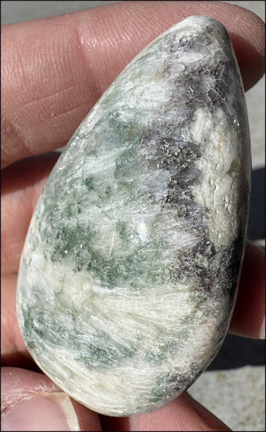 Celadonite Pocket / Palm Stone - Connect with Nature Beings, Heart Chakra