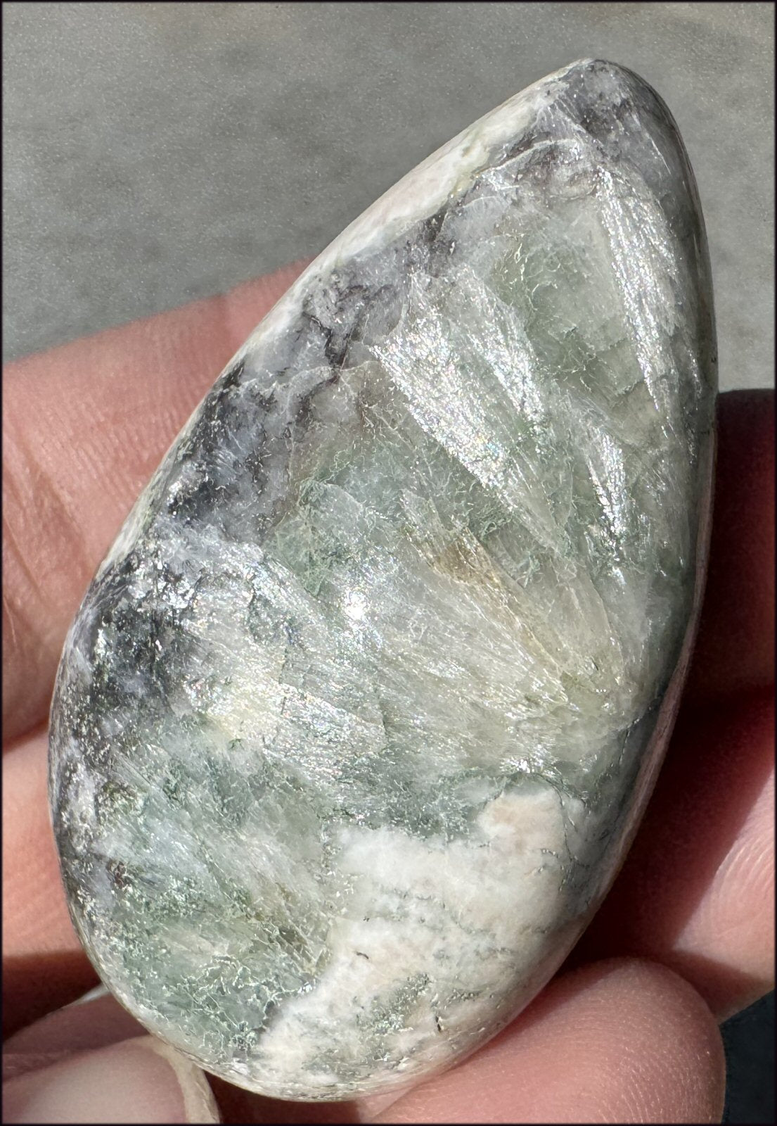 Celadonite Pocket / Palm Stone - Connect with Nature Beings, Heart Chakra
