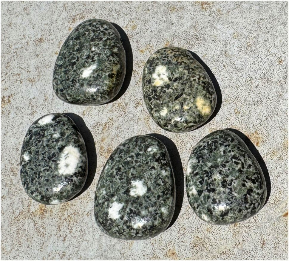 ~NEW~ 1 Preseli Bluestone Crystal Pendant - AKA Stonehenge Stone