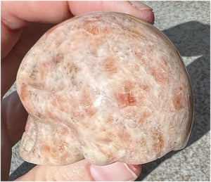 SUNSTONE Crystal Skull - Prosperity, Turn the negative to positive