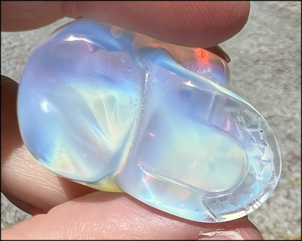 Small OPALITE Crystal Skull - Remove blocks, Promote Emotional strength