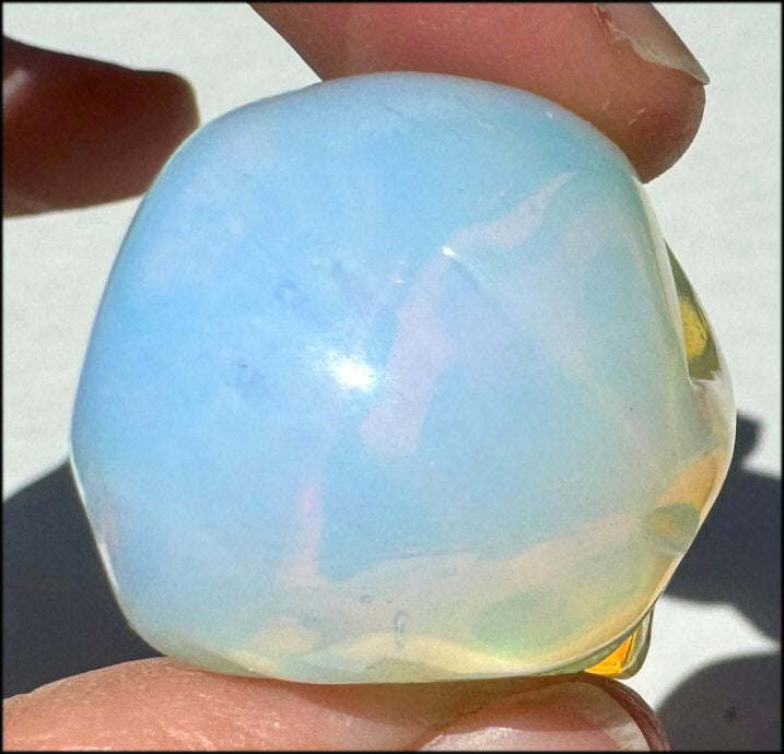 Small OPALITE Crystal Skull - Remove blocks, Promote Emotional strength