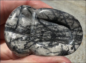Spiderweb Jasper CRYSTAL SKULL - Insight, Attunement - with Synergy 10+ yrs