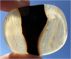 Beautifully Translucent AGATE Pocket / Palm Stone - Courage, Harmony