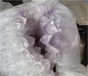 Amethyst Geode RAM Skull with Dendritic inclusions, Shimmery rainbows - Aries!